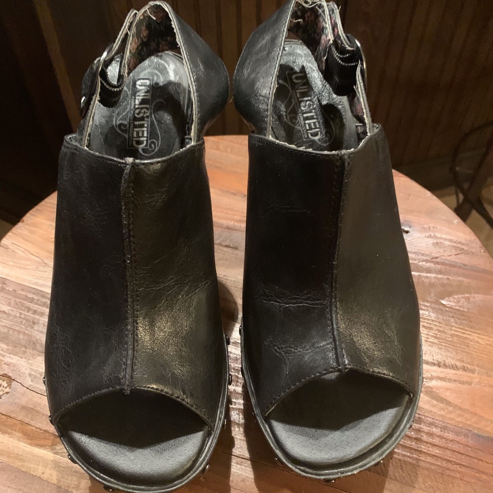 Platform pumps
